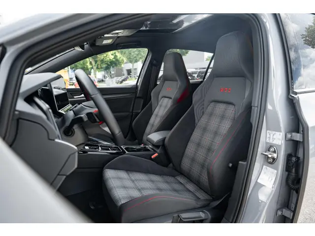 Volkswagen Golf 8.5 2.0 TSI GTI 2024 Benzine 16