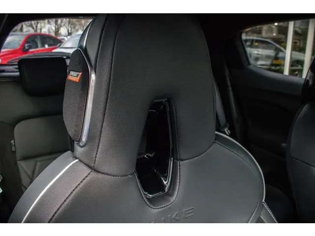 Nissan Juke 1.0 DIG-T N-Design 2022 Benzine 17