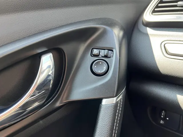 Renault Kadjar 1.2 TCe Bose 2018 Benzine 25