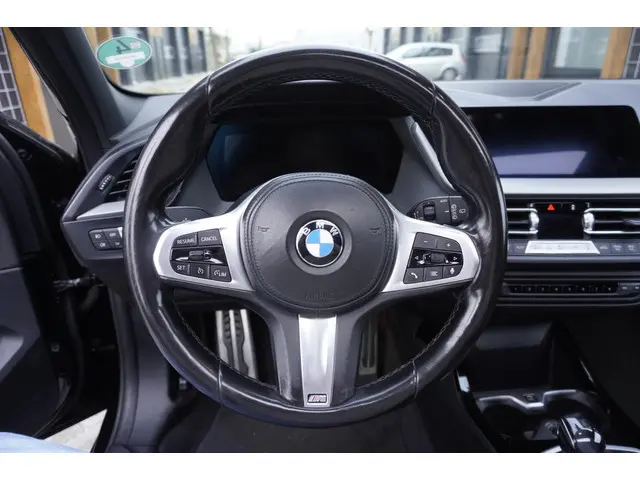 BMW 1 Serie 116d Corporate Executive 2020 Diesel 16