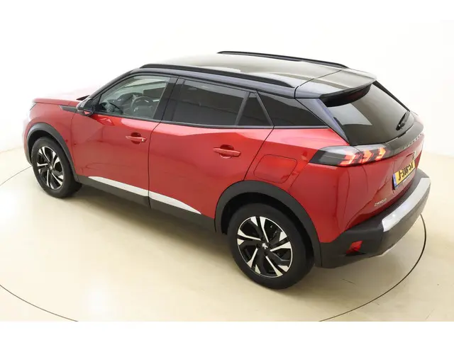 Peugeot 2008 1.2 PureTech GT-Line 2020 Benzine 4