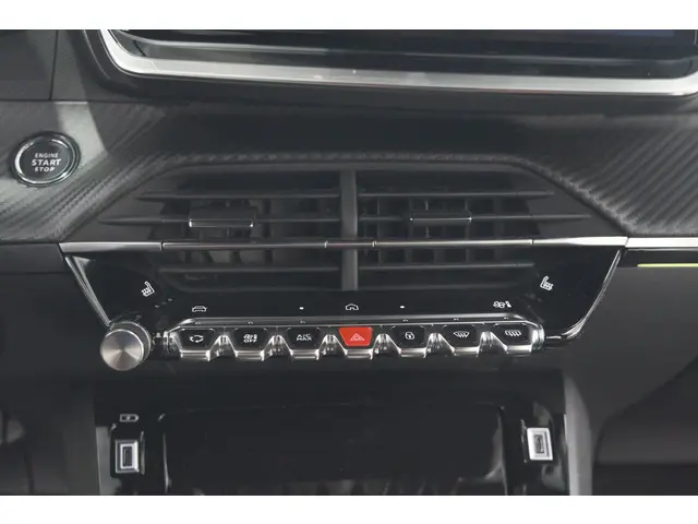Peugeot 2008 PureTech 130 EAT8 GT 2024 Benzine 52