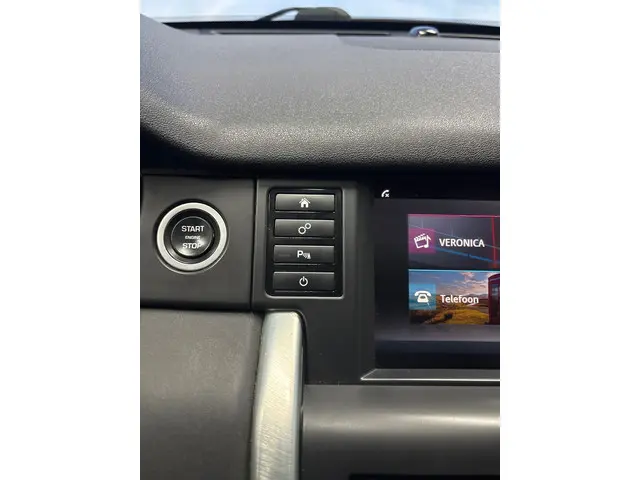Land Rover Discovery Sport 2.0 TD4 HSE 2018 Diesel 16