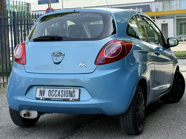 Ford Ka 1.2 Cool & Sound start/stop 2012 Benzine 10