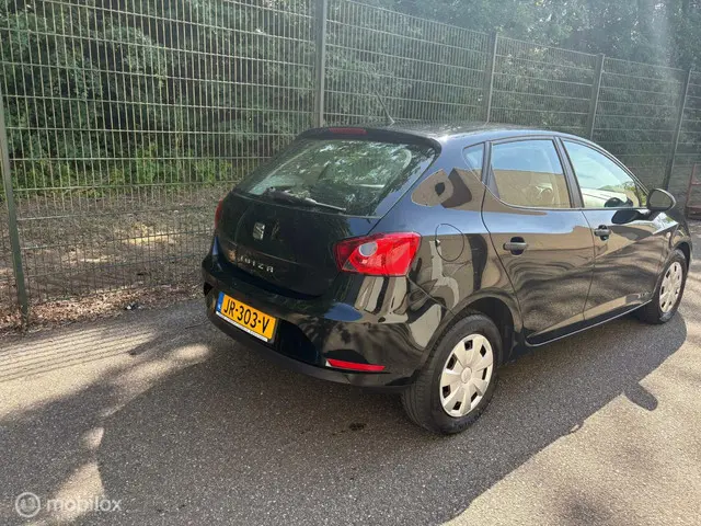 SEAT Ibiza 1.0 MPI Reference weinig KM 2015 Benzine 15