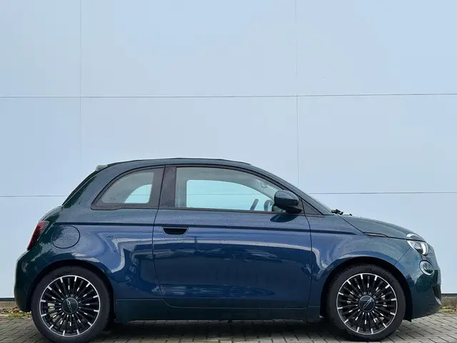 Fiat 500e C Icon 42 kWh 2023 Elektrisch 19