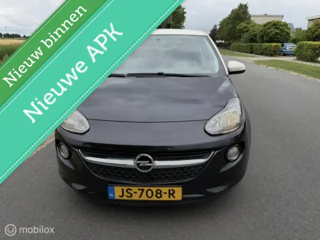Opel ADAM 1.2 2015 Benzine 3