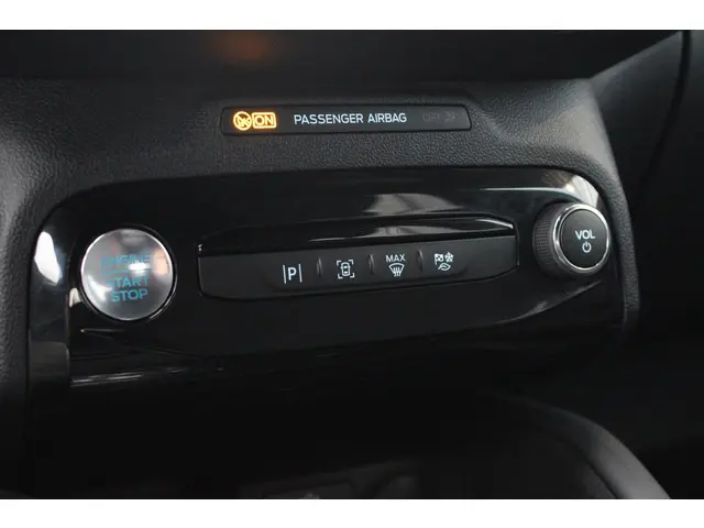 Ford Kuga 2.5 FHEV ST-Line 2024 Hybride Benzine 27