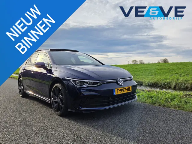 Volkswagen Golf 1.5 eTSI R-Line Business+ 2021 Benzine