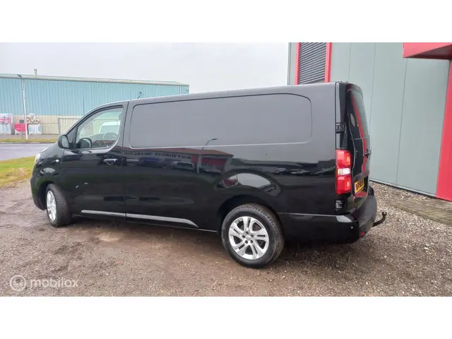 Opel Vivaro bestel 2.0 CDTI L3H1 Innovation 2020 Diesel 3