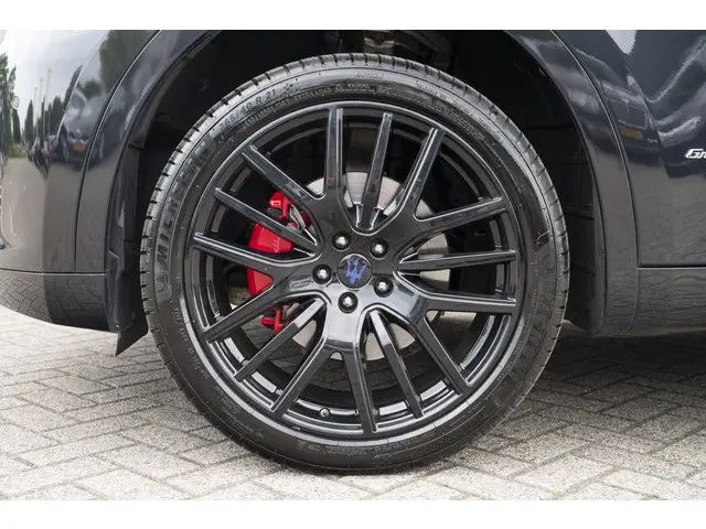 Maserati Levante 3.0 V6 AWD GranSport 2018 Benzine 9