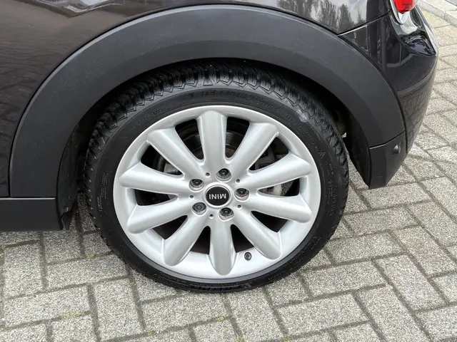 MINI Cooper Mini 1.5 Chili Business 2015 Benzine 19