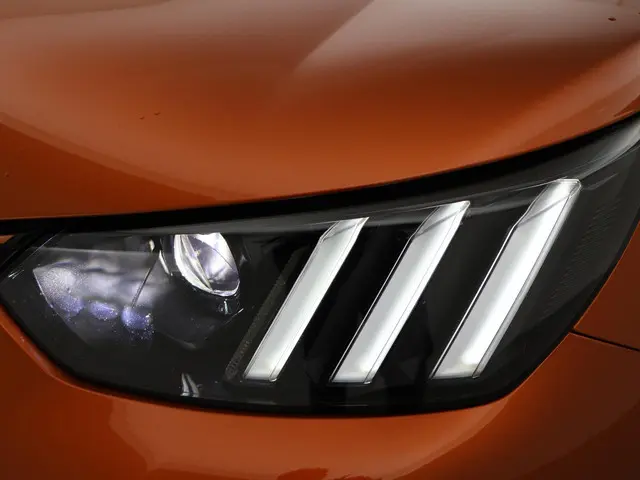 Peugeot e-2008 EV GT PACK 50 kWh 2021 Elektrisch 25