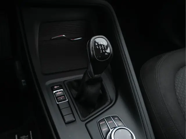 BMW X1 sDrive16d Centennial Executive 2016 Diesel 13