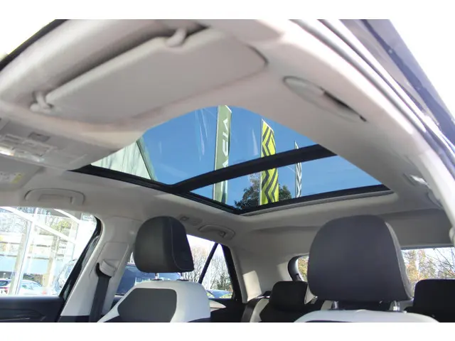 Volkswagen T-Roc 1.5 TSI Sport 2018 Benzine 28