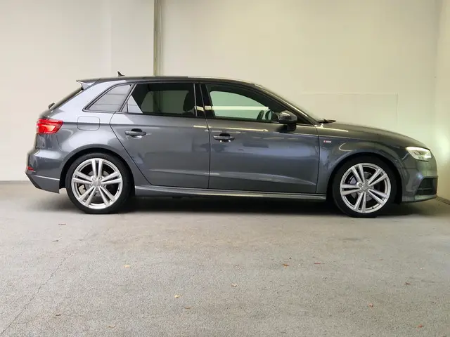 Audi A3 Sportback 35 TFSI CoD 3x S-Line 2020 Benzine 11