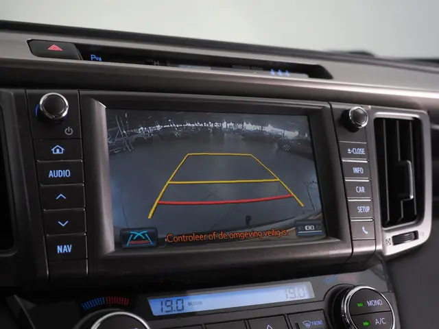 Toyota RAV4 2.0 Executive Business 4WD 2013 Benzine 38