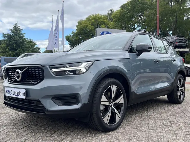 Volvo XC40 1.5 T5 Recharge R-Design 2022 Hybride Benzine 3