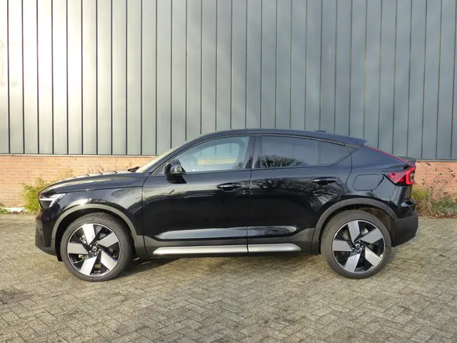 Volvo EC40 Extended Range Plus 82 kWh 2025 Elektrisch 3