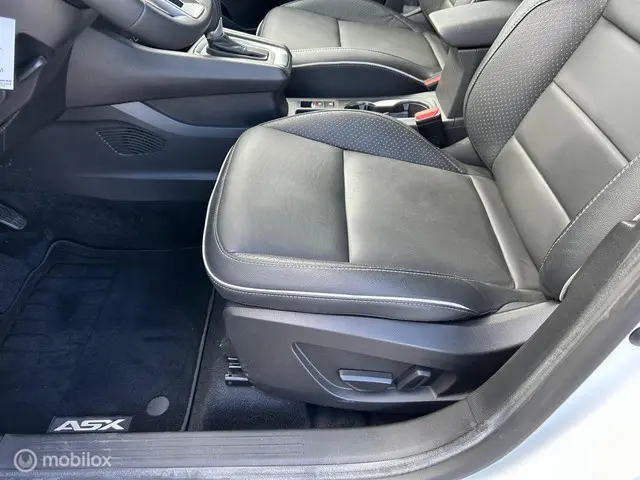 Mitsubishi ASX 1.6 PHEV AT Instyle 2024 Hybride Benzine 11