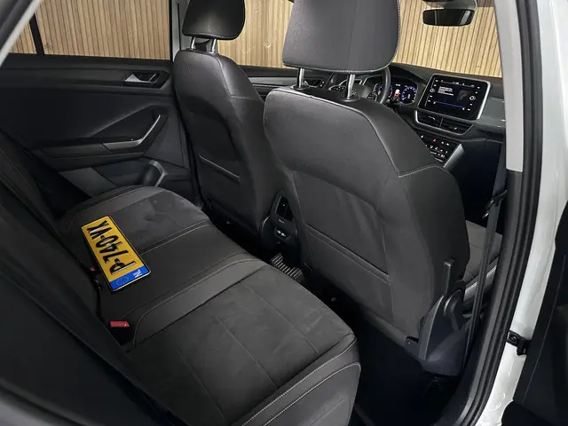 Volkswagen T-Roc 1.5 TSI Style 2022 Benzine 20