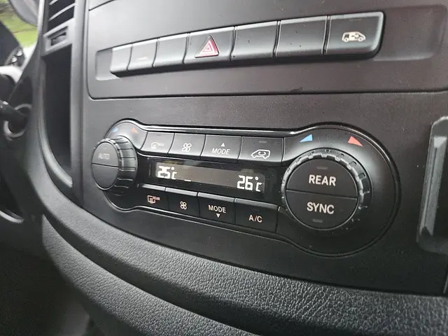 Mercedes-Benz eVito Tourer 2022 Elektrisch 13