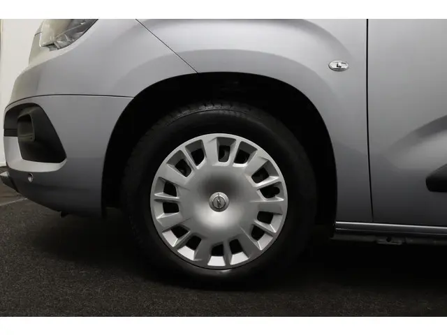 Opel Combo Life 1.2 Turbo L1H1 Edition 2019 Benzine 34