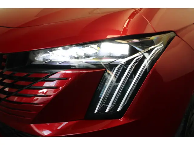 Peugeot 508 SW 1.2 PureTech 130 Allure 2024 Benzine 10