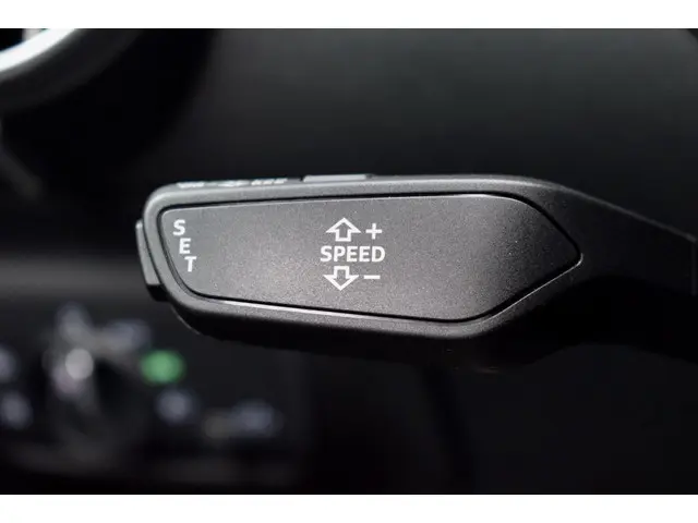 Audi TTS Roadster Quattro Competition 2021 Benzine 29