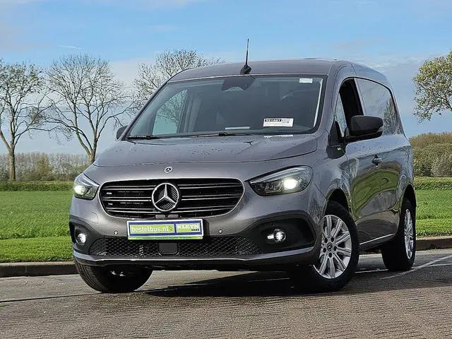 Mercedes-Benz Citan 113 2023 Benzine