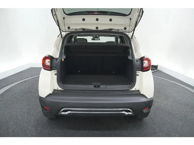 Renault Captur TCe 120 EDC Initiale Paris 2017 Benzine 63