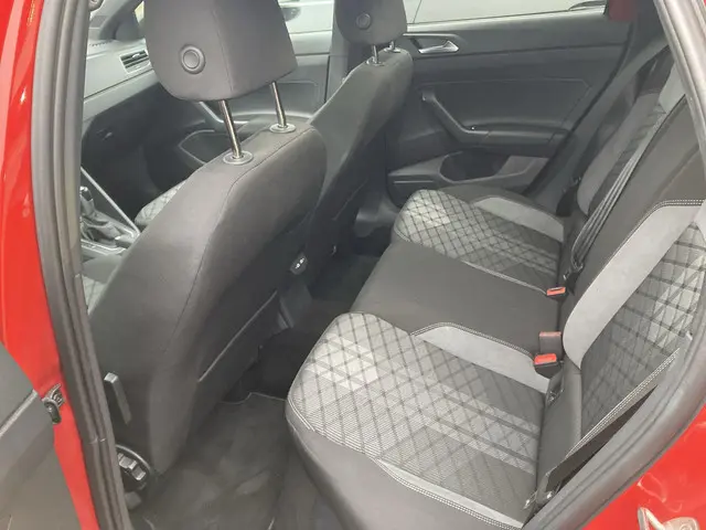 Volkswagen Taigo 1.0TSI/115PK R-Line DSG 2025 Benzine 5