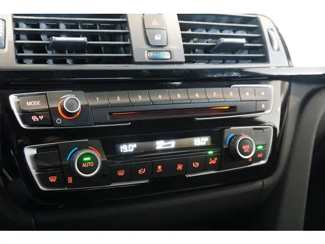 BMW 4 Serie Gran Coupé 418i Executive 2017 Benzine 12