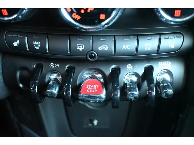 MINI Cooper Cabrio Mini 1.5 Classic 2023 Benzine 22