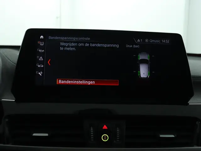 BMW X2 xDrive25e 2021 Hybride Benzine 55