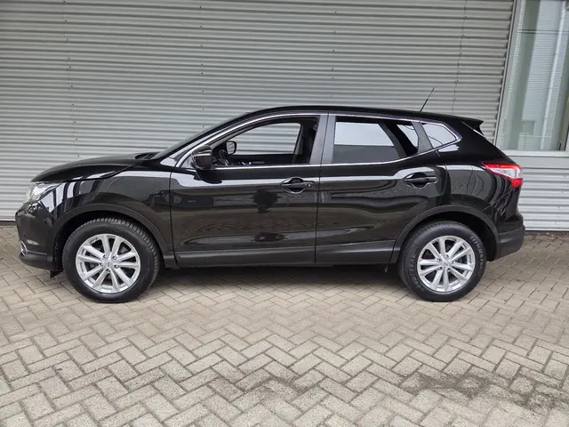 Nissan QASHQAI 1.2 Connect Edition 2015 Benzine 3