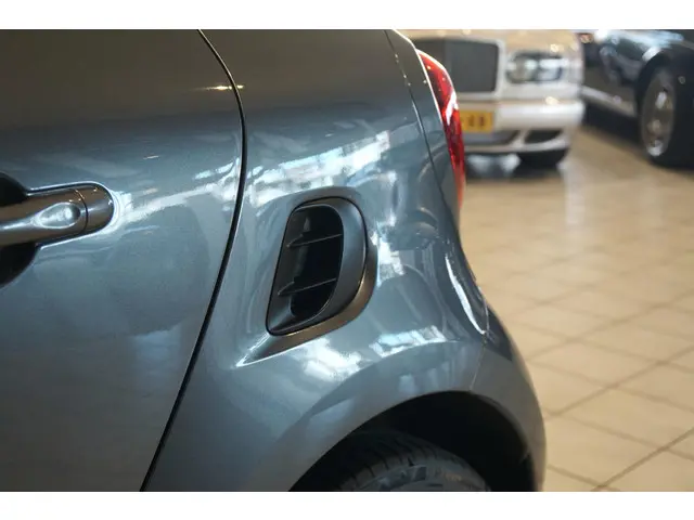 Smart Forfour EQ BRABUS Style 18 kWh 2019 Elektrisch 28