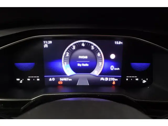 Volkswagen Polo 1.0 TSi R-Line 2022 Benzine 3