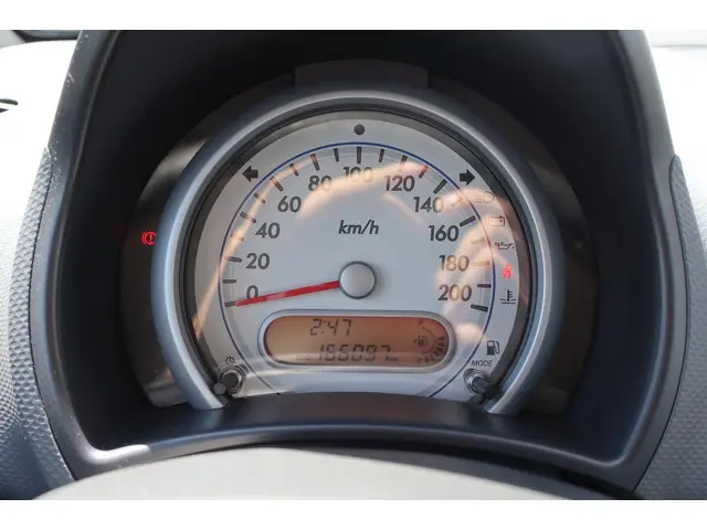 Suzuki Splash 1.0 VVT Base, Trekhaak. 2012 Benzine 6