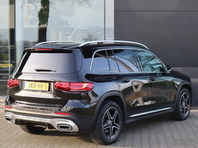 Mercedes-Benz GLB 2