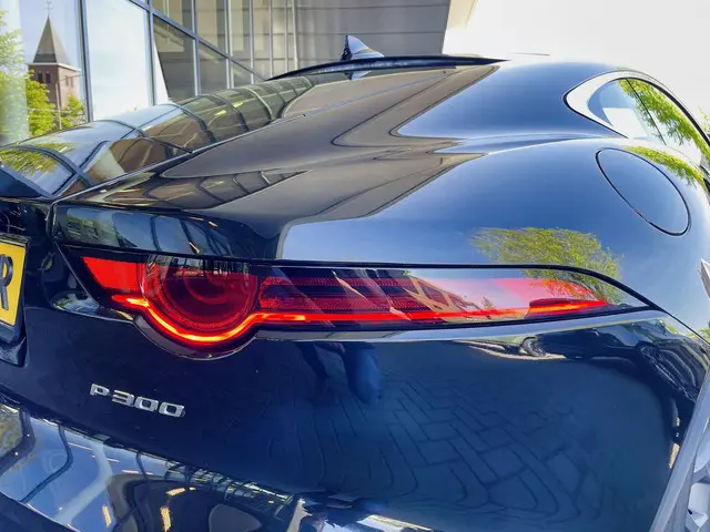 Jaguar F-Type P300 RWD 2019 Benzine 4
