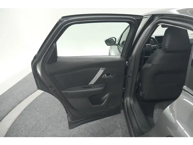 Citroën C4 PureTech 130 Feel Pack 2021 Benzine 59