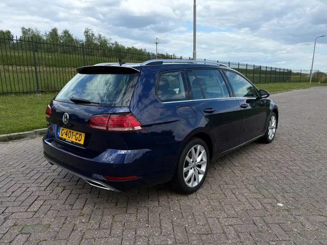 Volkswagen Golf Variant 1.5 TSI Highline 2019 Benzine 3