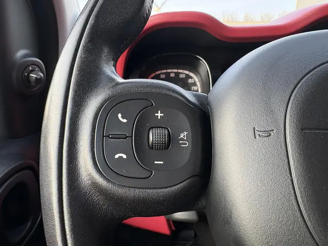 Fiat Panda 0.9 TwinAir Lounge 2016 Benzine 21