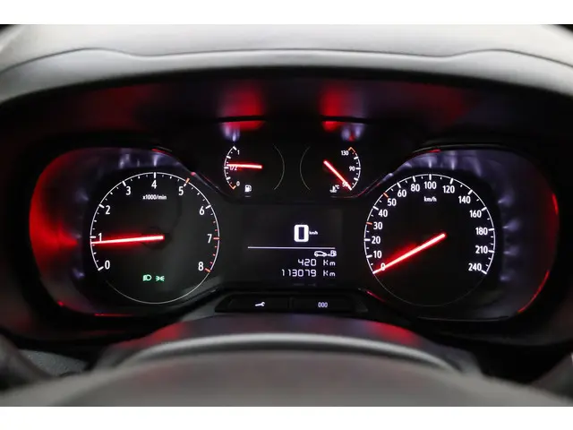 Opel Combo 1.5D L1H1 Edition 2020 Diesel 28