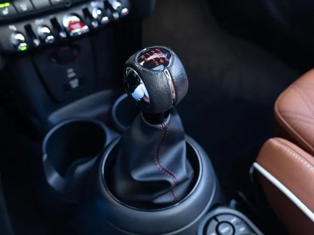 MINI 3-Deurs Cooper 2021 Benzine 26