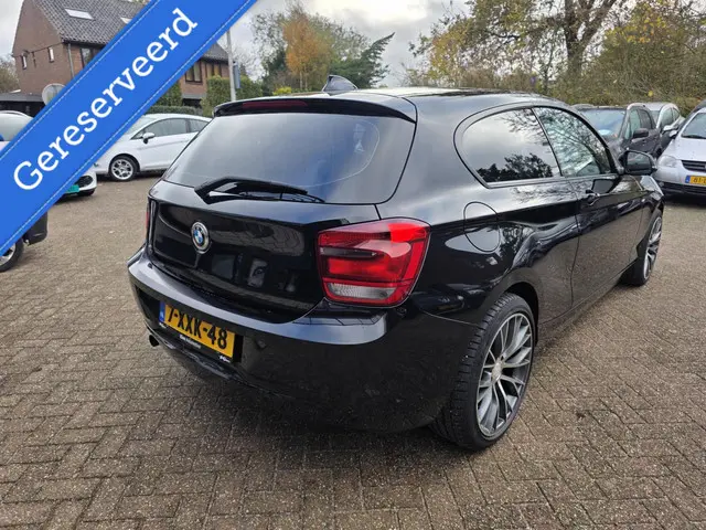BMW 1 Serie 114i Business Sport Line 2013 Benzine 6