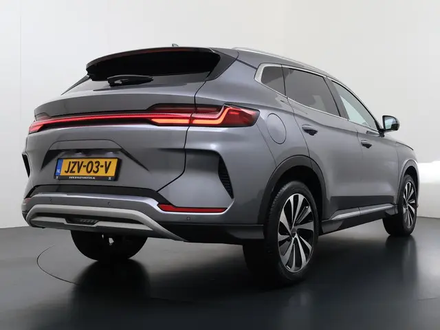 BYD SEAL U Design 87 kWh 2024 Elektrisch 8