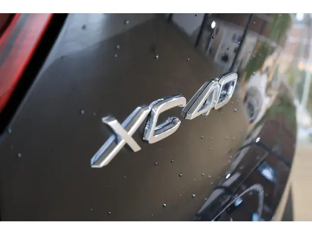 Volvo XC40 T4 Recharge Inscription 2022 Hybride Benzine 44