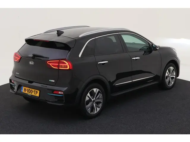 Kia e-Niro ExecutiveLine 64 kWh 2020 Elektrisch 2